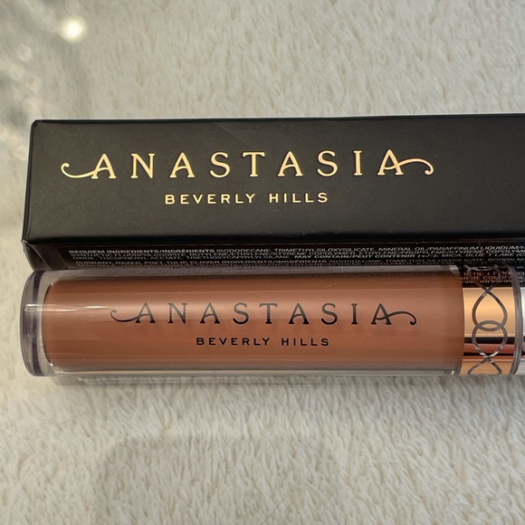 Anastasia Beverly Hills Other - Anastasia Beverly Hills Liquid Lipstick